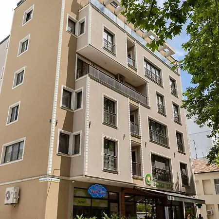 Апартаменти Spacious 2br Near Sea Garden&beach By Flat Manаger Варна
